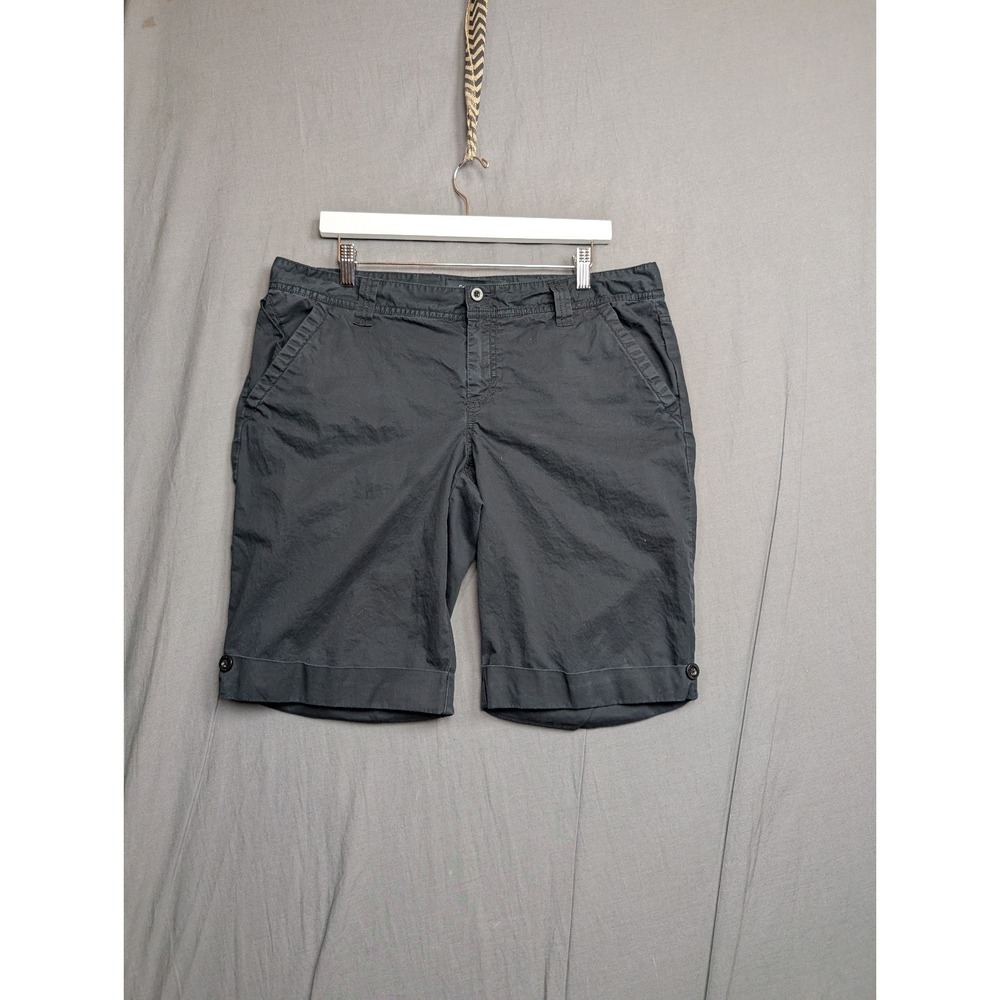 Calvin Klein Women's Grey Chino Shorts Size 14